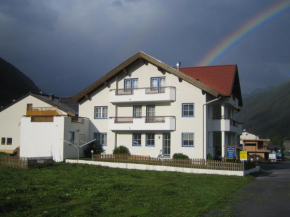 Отель Klara Appartements, Гальтюр